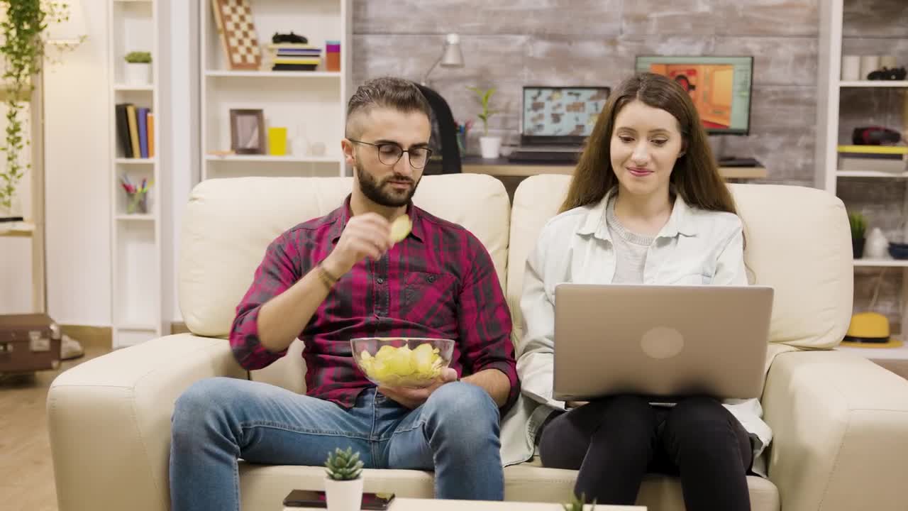 Stock Footage Young Couple Shopping Online Together Live Wallpaper Free