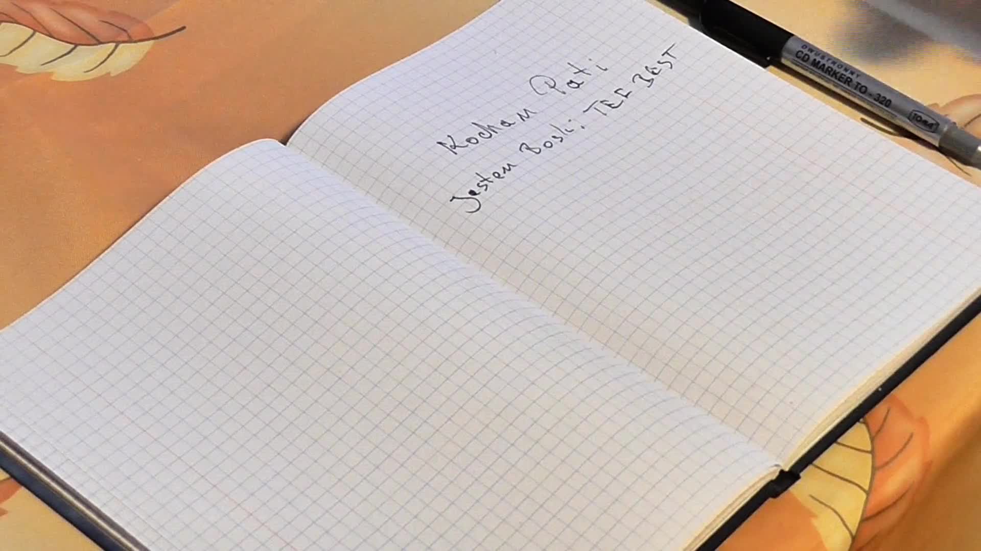 Ree Video Man Writing Notepad Video Live Wallpaper