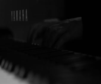 ♬ Live Wallpaper Piano Ballad Everyday Grand Piano Live by Carly Comando